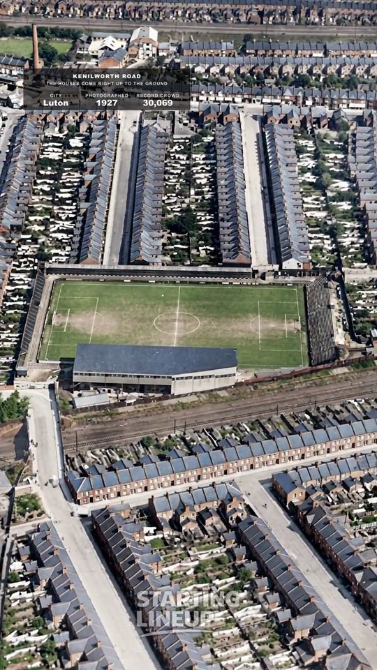Kenilworth Road, Luton Town, from the air in 1927, colourised