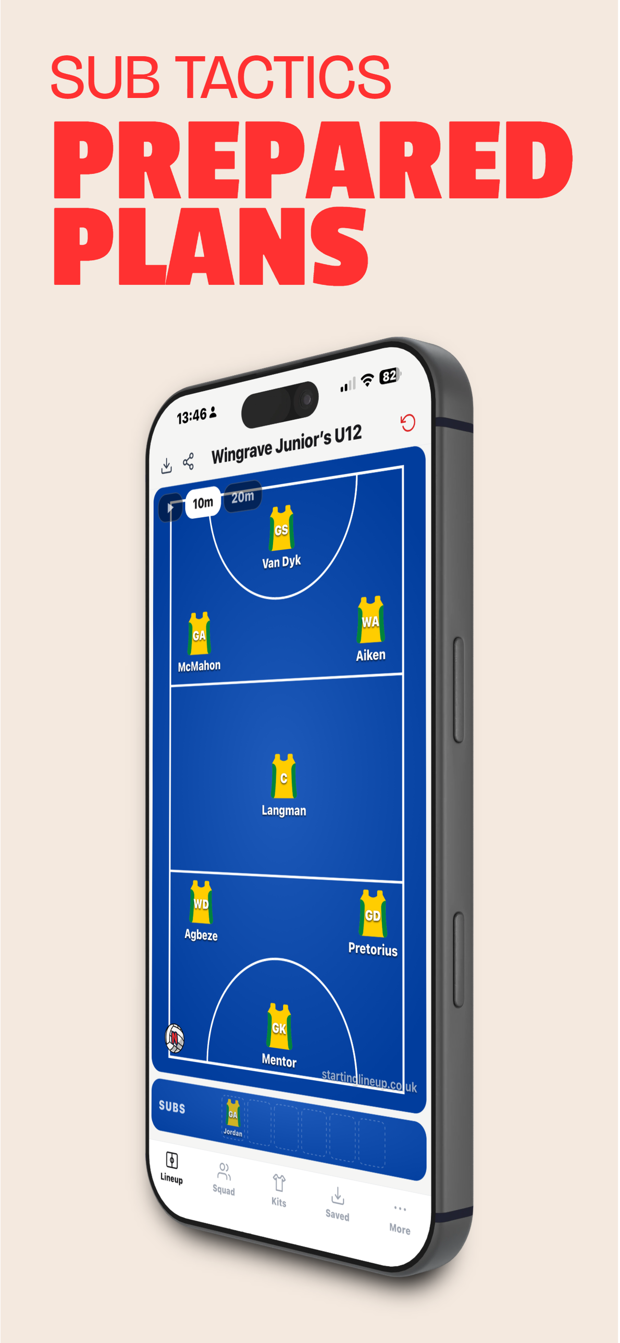 App showing the netball court with players positioned in their roles